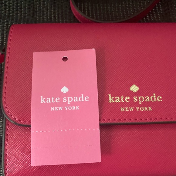 Kate Spade small flip crossbody - Picture 4 of 6